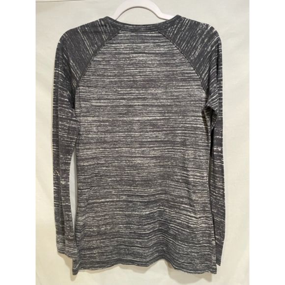 Texas Rangers L Gray Red V Neck Graphic LS Tee Shirt Burnout Est 1972 Baseball - Picture 3 of 3